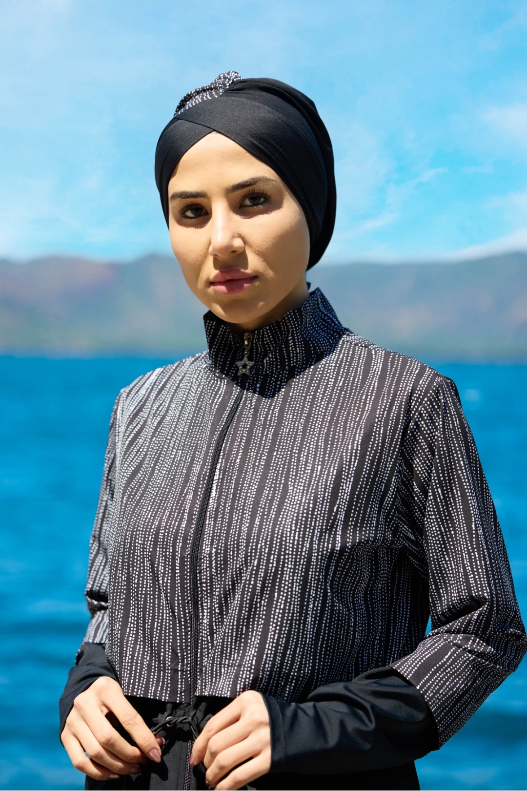 Felina Model Spor Lycralı Parmak Detaylı Tasarım Tesettür İkili Mayo Takım
