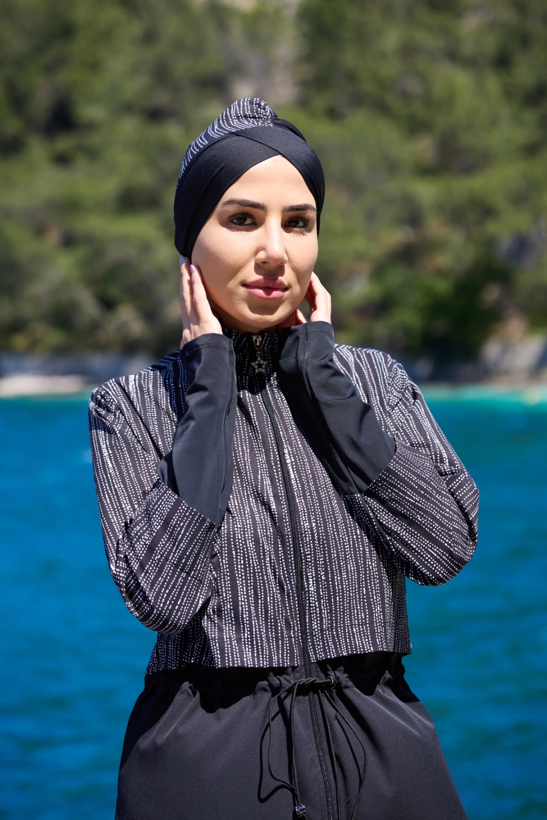 Felina Model Spor Lycralı Parmak Detaylı Tasarım Tesettür İkili Mayo Takım