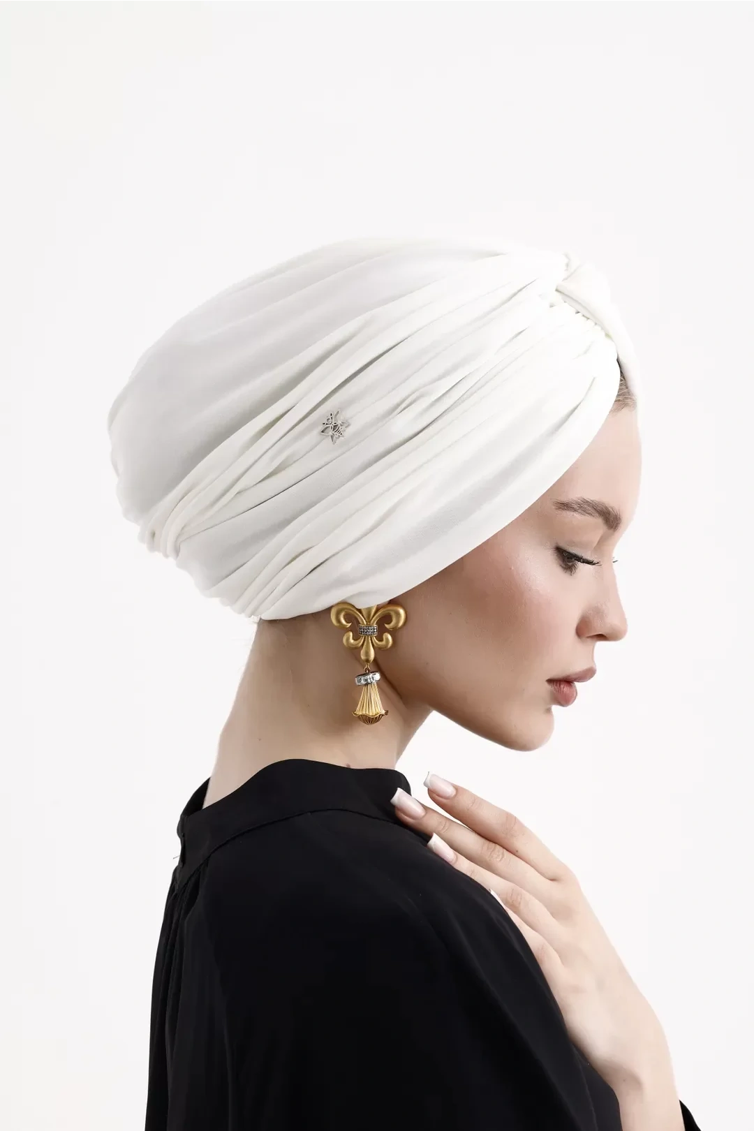 فایل‌ها پر نشده روزانه، کاپوت سفید