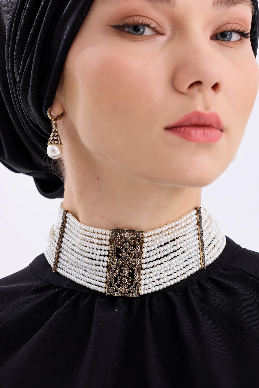 گردنبند مروارید هلنا