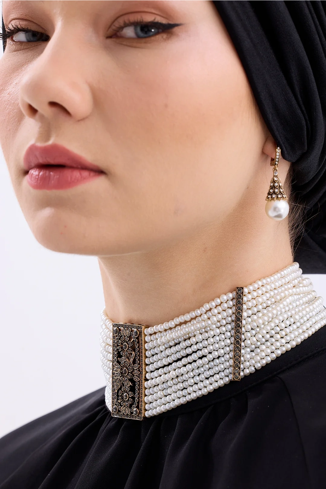 گردنبند مروارید هلنا