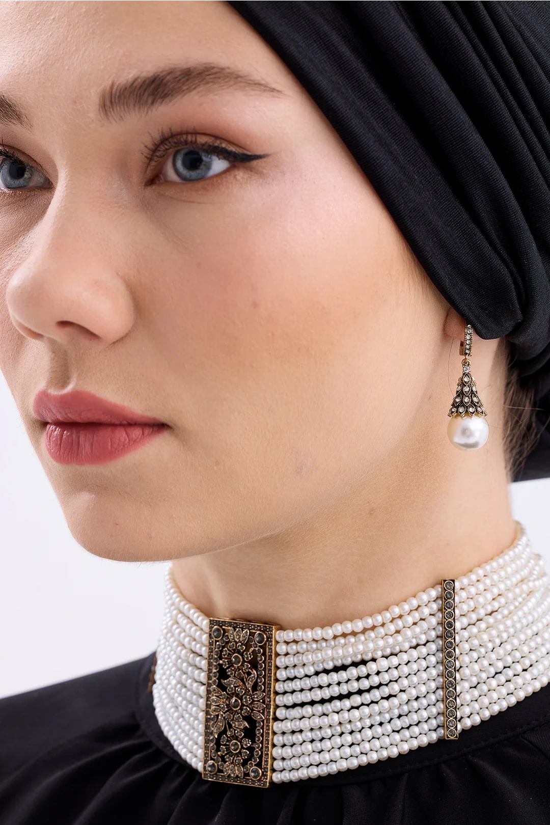 گردنبند مروارید هلنا