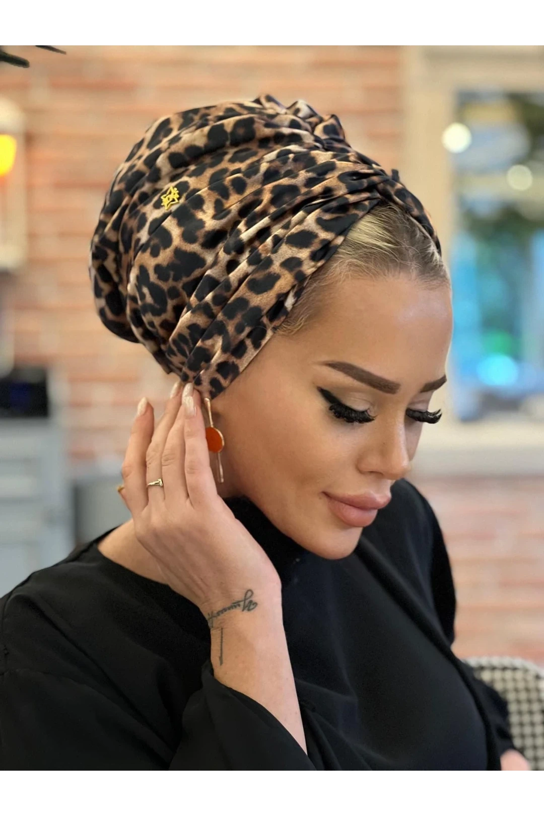 İpek Saten Dolgulu Leopar Bone