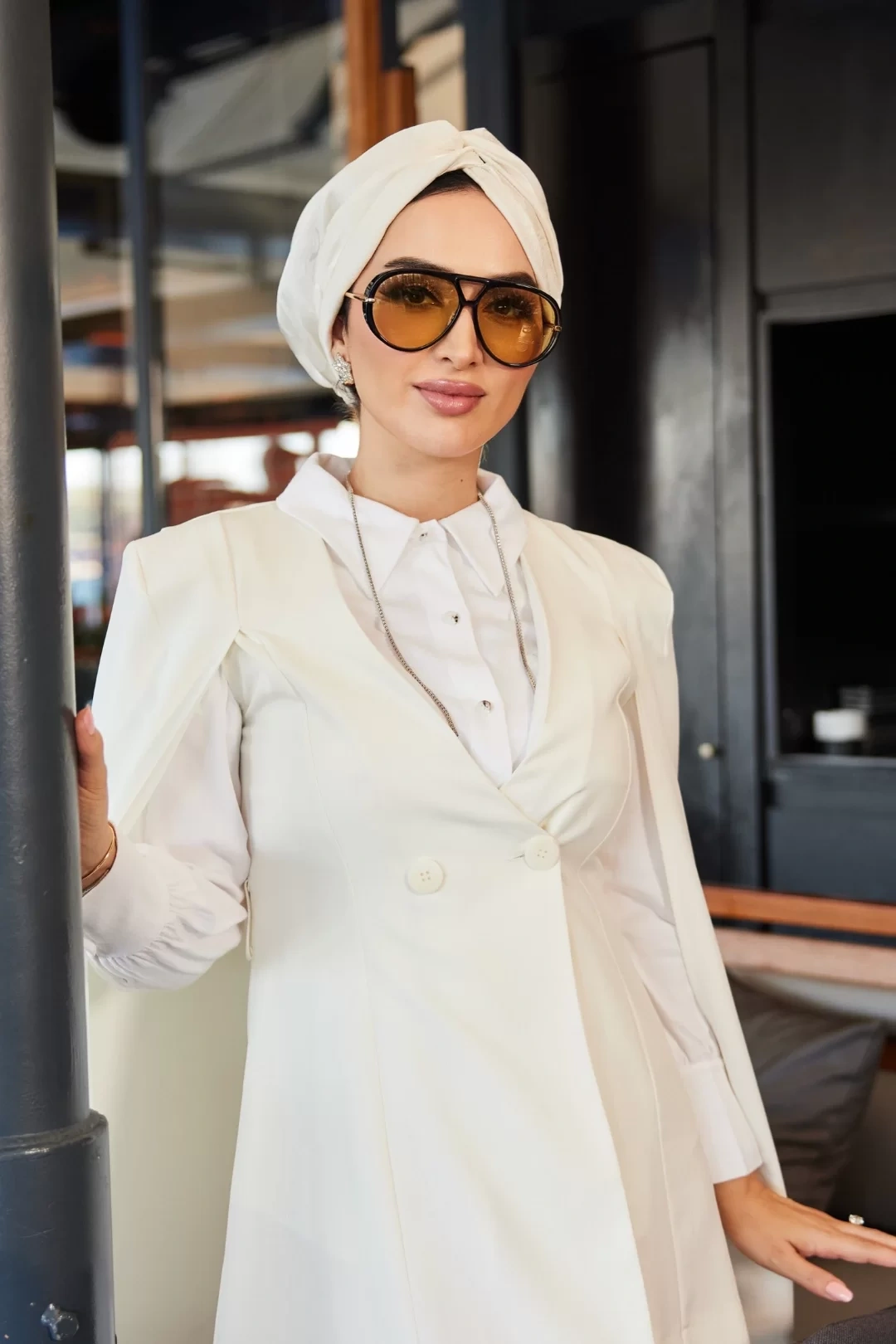 کاپوت پر شده با ابریشم ژاکارد اکرو