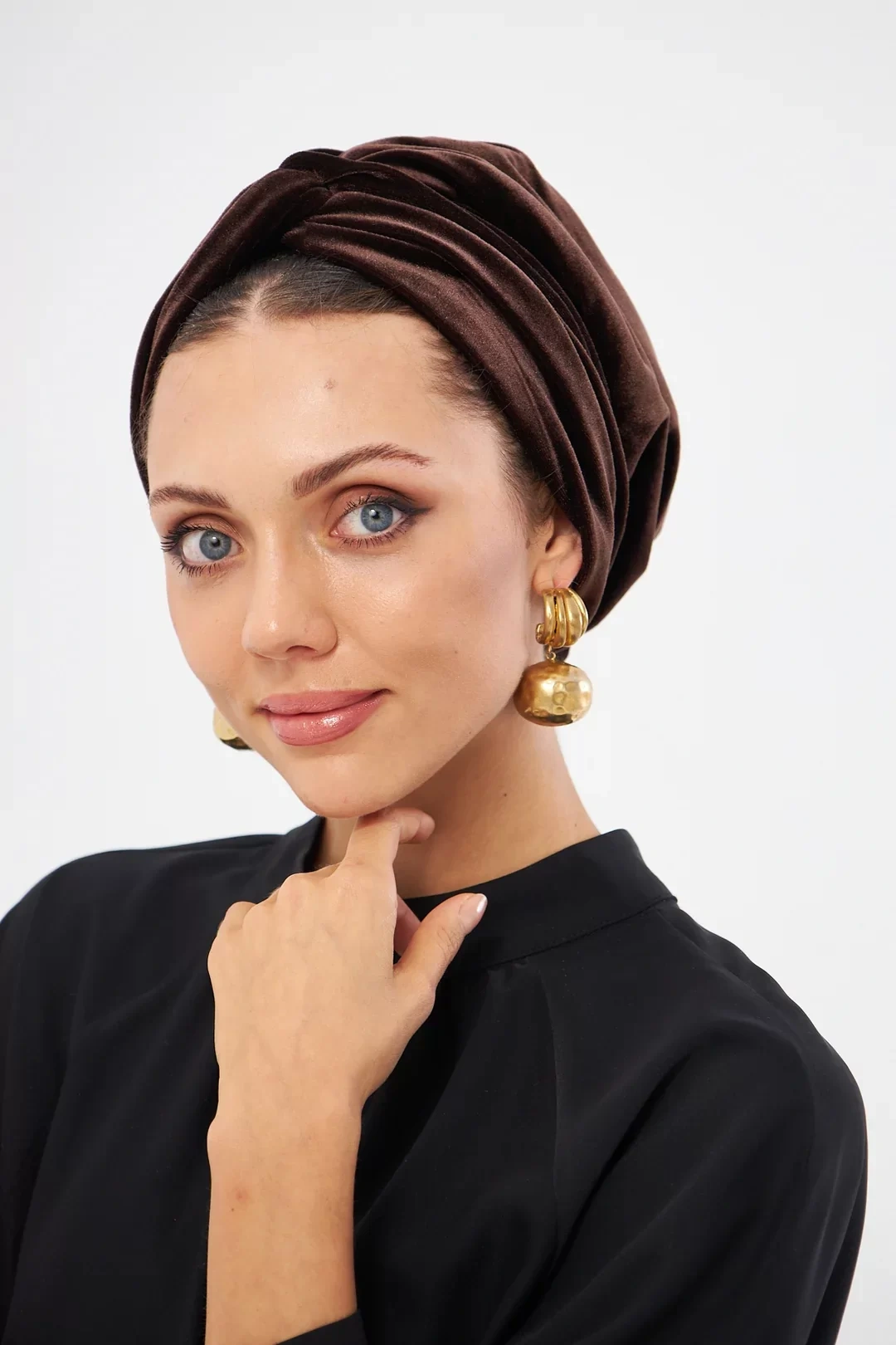 Cuffia imbottita in velluto intrecciato marrone