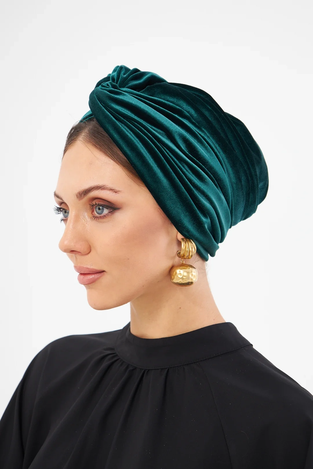 Бархатный ненаполненный чепчик