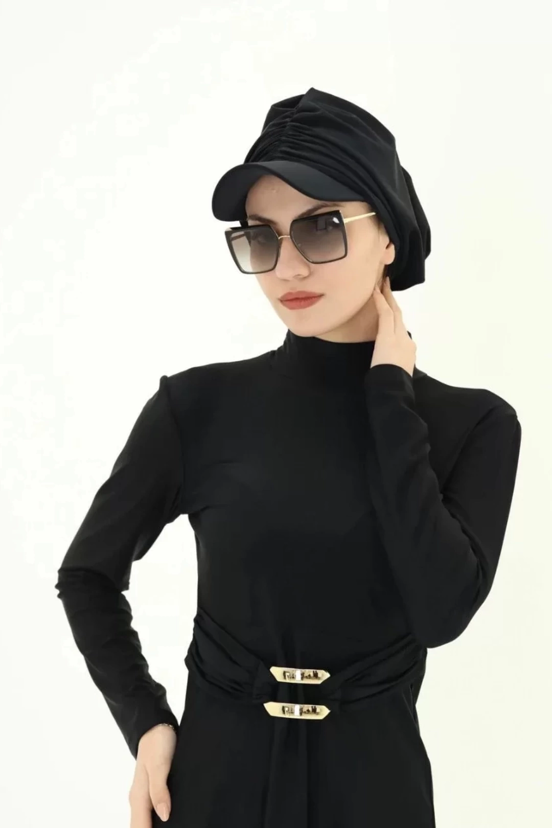 Kasketli Siyah Mayo Bonesi