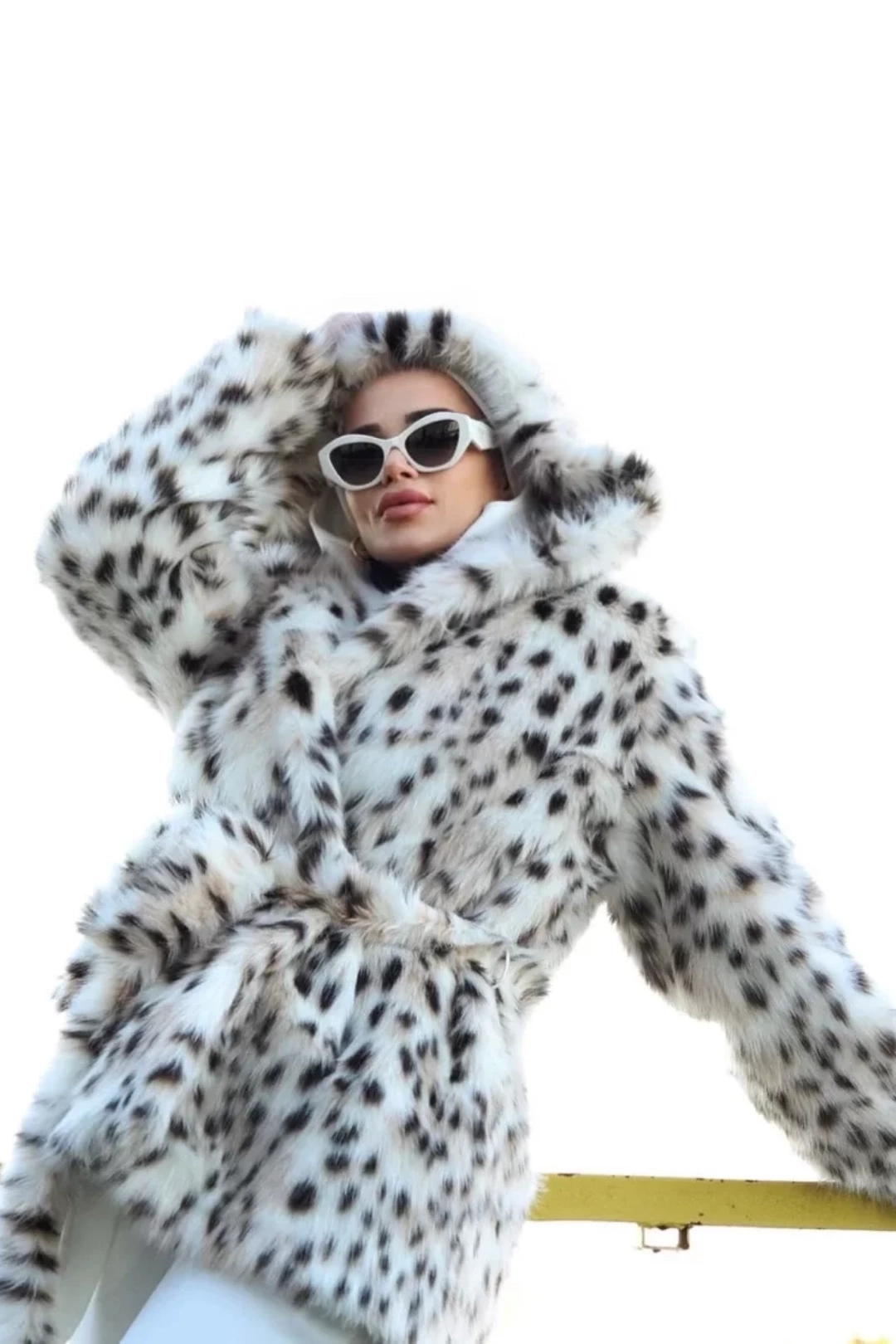 Leopar Peluş Kapişonlu Mont