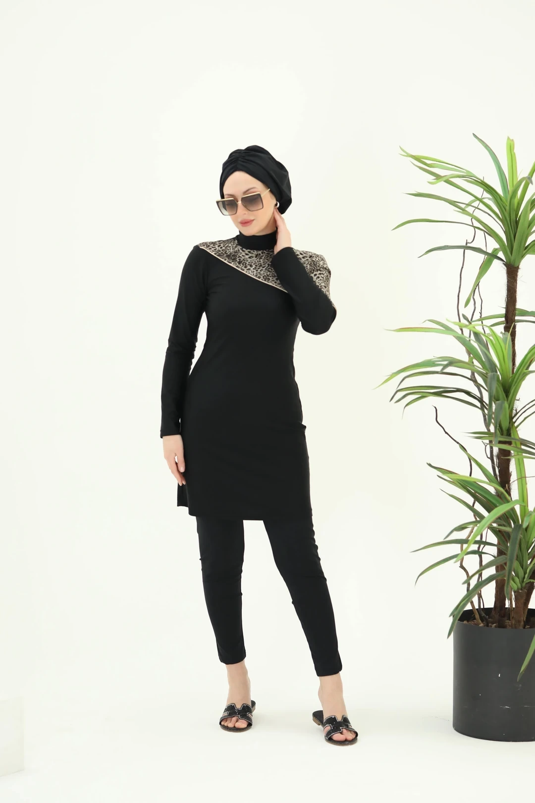 Leopar Detaylı Lycralı Mayo Takım