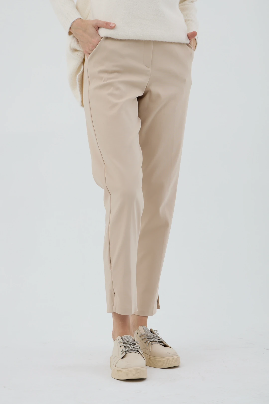 شلوار جیب‌دار نخی لیکرا بژ