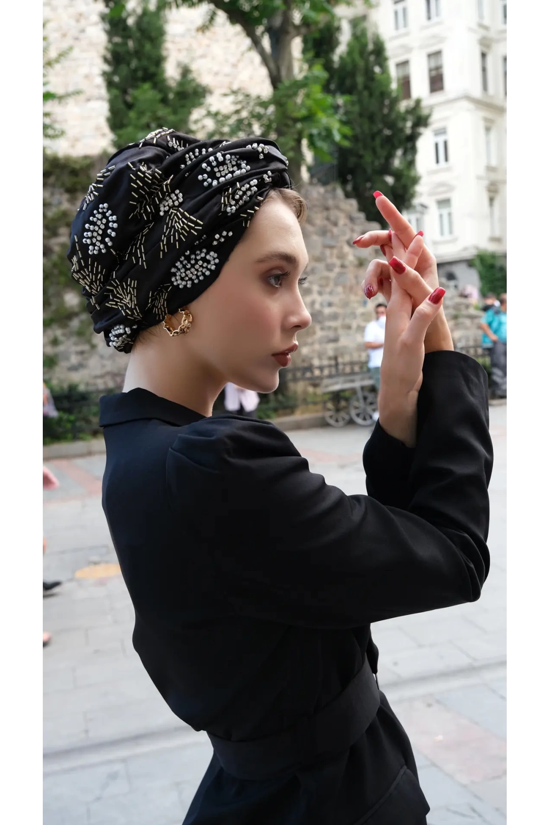 Manas Dolgusuz Bone