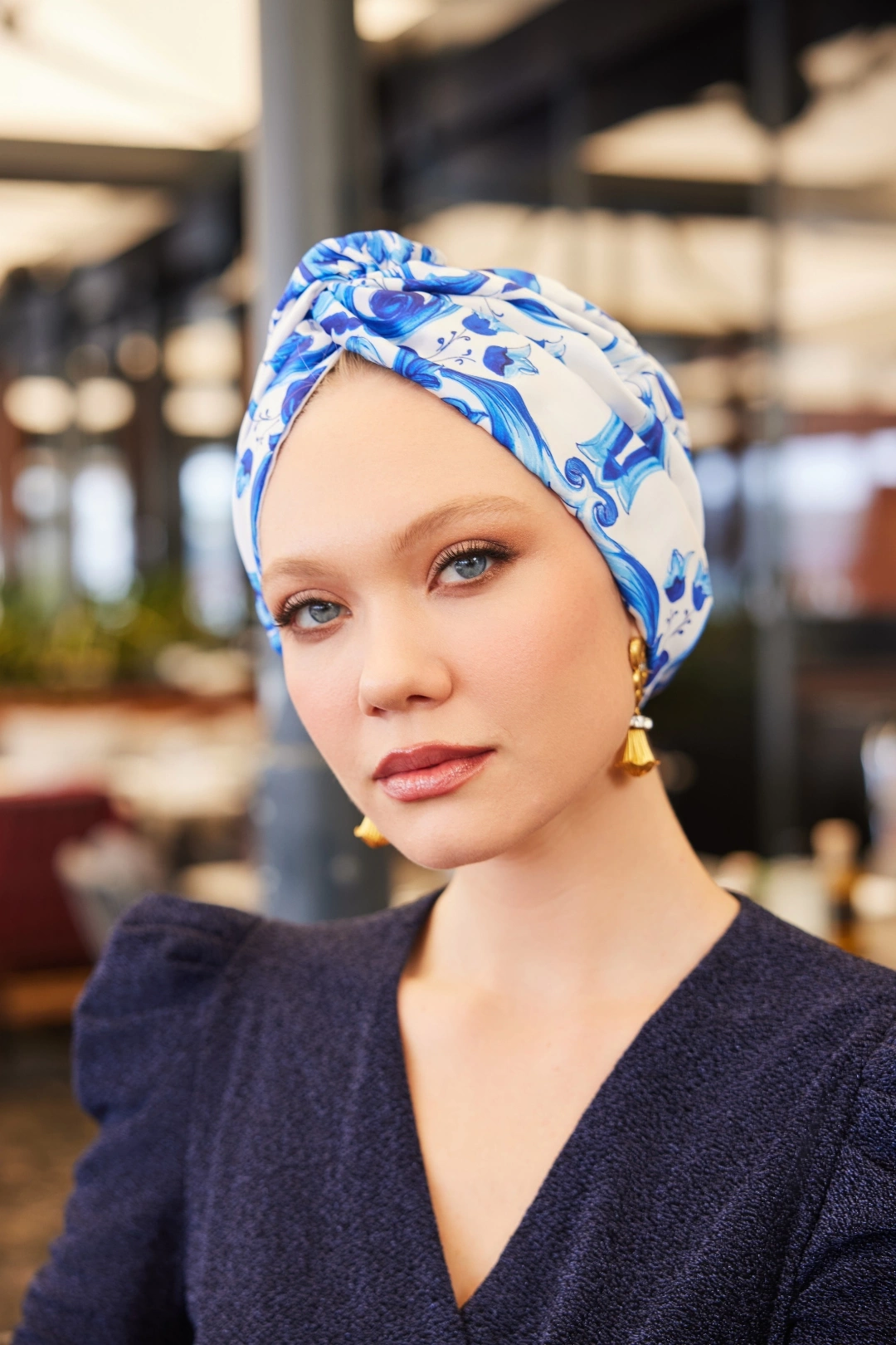 Blue White Unfilled Silk Bonnet