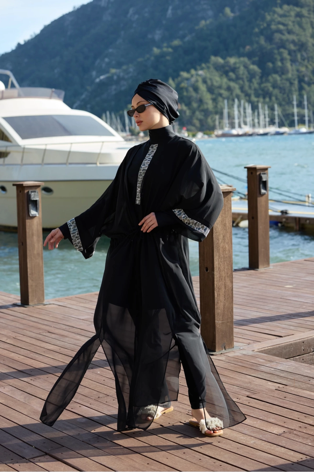 Mira Model Beli Bağcıklı Tasarım Tesettür Pareo