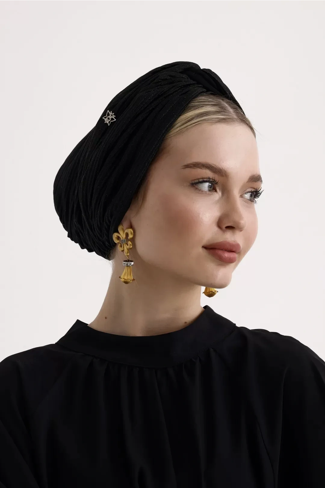 Cuffia plissettata non imbottita nera