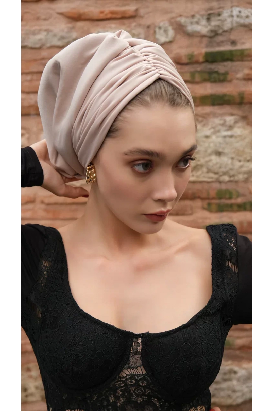 Sisre Draped Filled Daily Bonnet бежевый