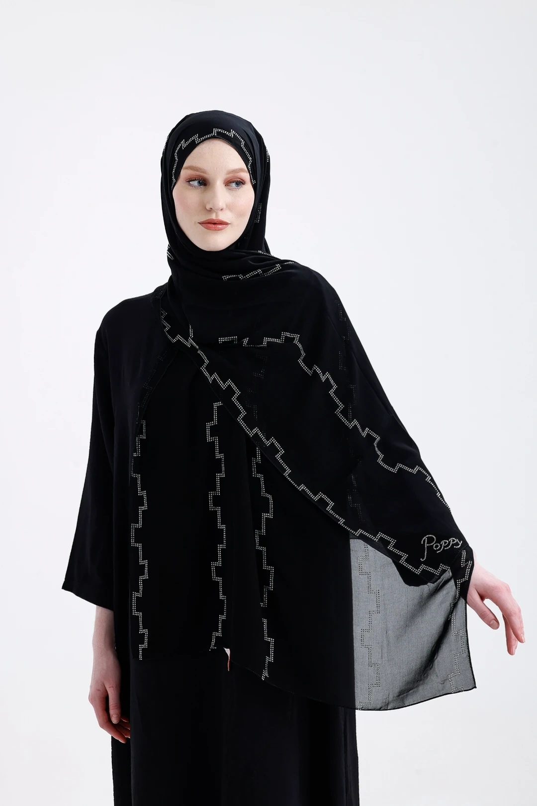 Scialle in crepe a righe color argento