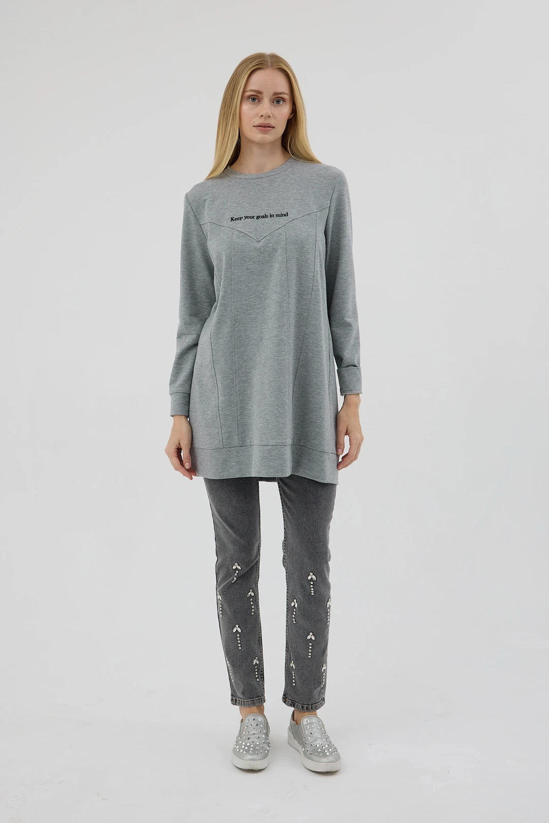 Yazı Nakışlı Sweatshirt Gri
