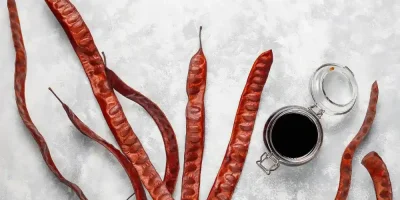 Keçiboynuzu Özü Faydaları ve Kullanım Alanları