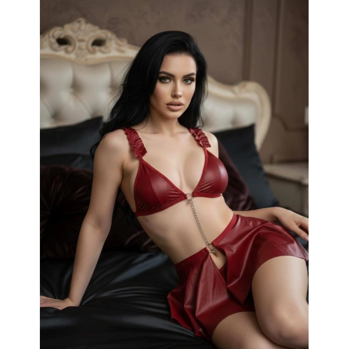 Giyim Bordo Göğüs Dekolteli Mini Etekli Fantezi Deri Takım