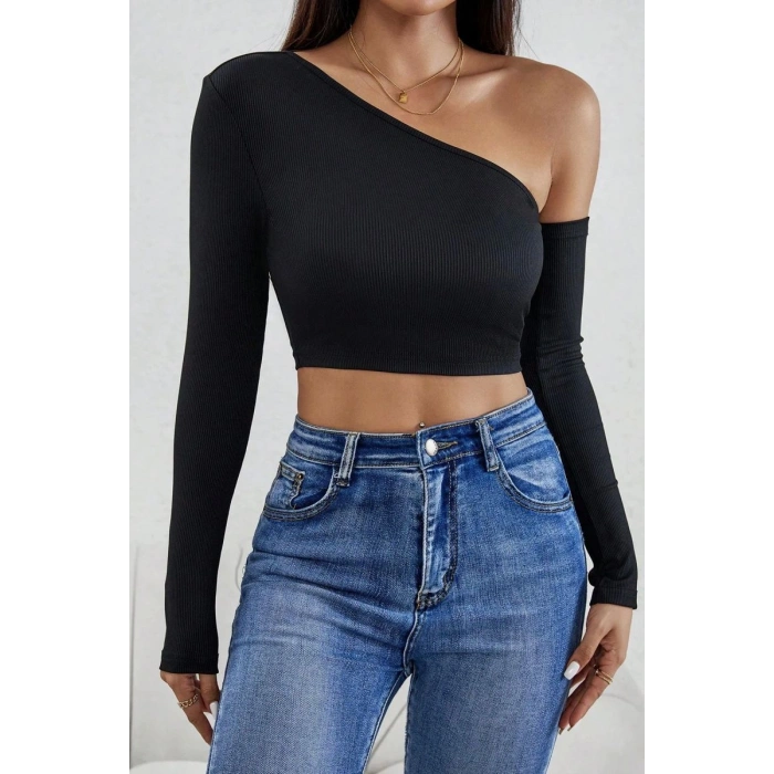 Giyim Kadın Siyah Modern Fit Tek Omuz Detaylı Uzun Kol Crop Top Bluz