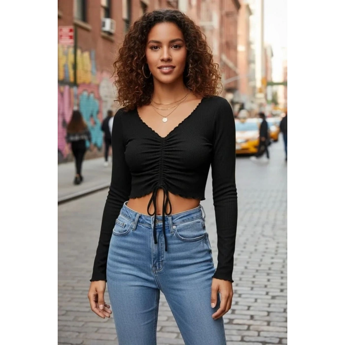 Giyim Kadın Siyah Uzun Kol Drapeli Bağcık Detaylı Crop Top Bluz
