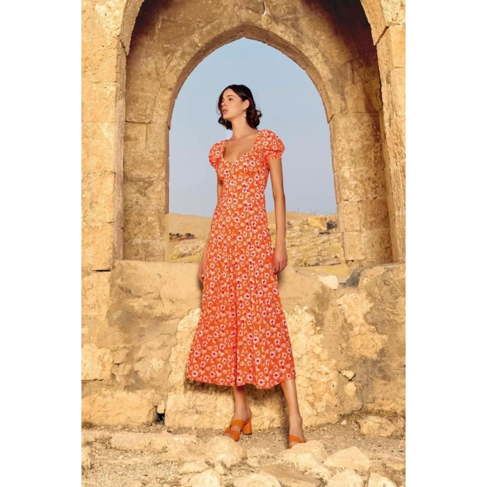 Giyim Viskon Çiçek Desenli Kısa Kollu Elbise