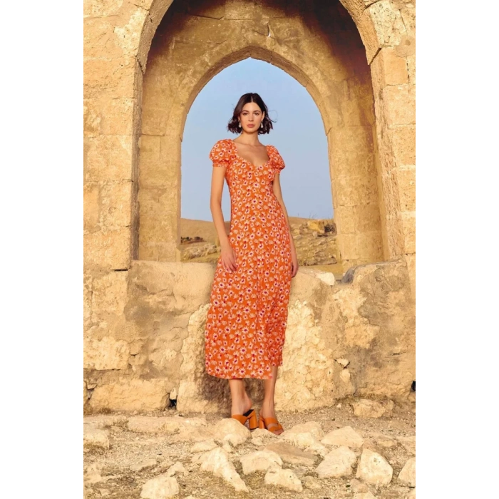 Giyim Viskon Çiçek Desenli Kısa Kollu Elbise