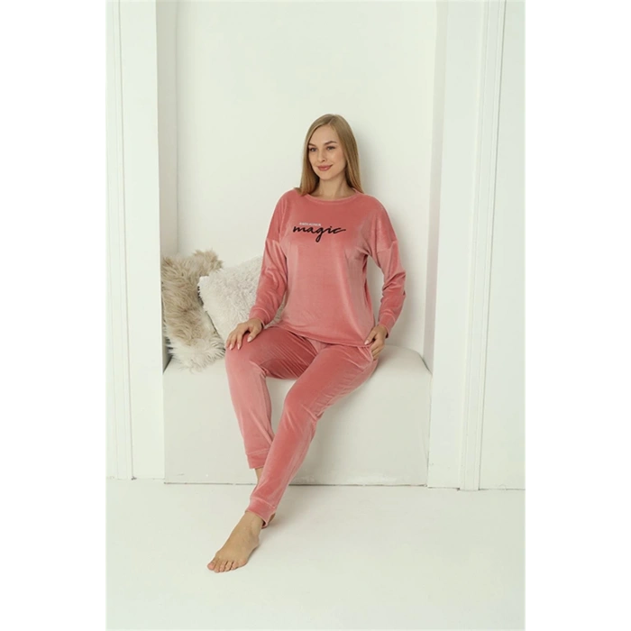 Kadın Kadife Pembe Pijama Takım