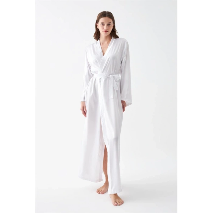 Kadın Uzun Beyaz Saten Sabahlık