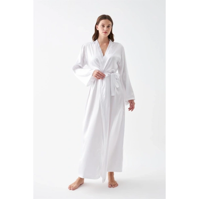 Kadın Uzun Beyaz Saten Sabahlık