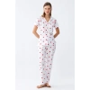 Kadın Beyaz Kırmızı Kalpli Önden Düğmeli Pijama Takımı