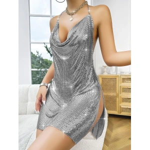 Özel Tasarım Gümüş Payetli Zincir Detaylı Parlak Işıltılı Sırt Dekolteli Fantezi Mini Club Elbisesi