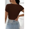 Kadın Kahverengi Yarım Kol Düz Yaka Crop Top Bluz