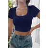 Kadın Lacivert Yarım Kol Düz Yaka Crop Top Bluz