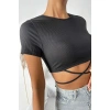 Kadın Siyah Yarım Kol Çapraz Bağlamalı Crop Top Bluz