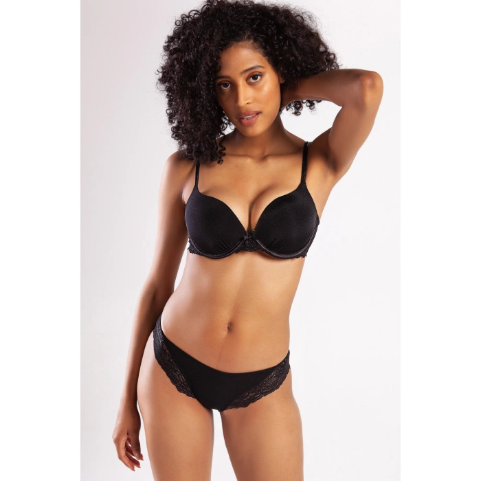 Goldy Heavy Push Up Bra, Siyah Renk  Konforlu Ve Şık Sütyen