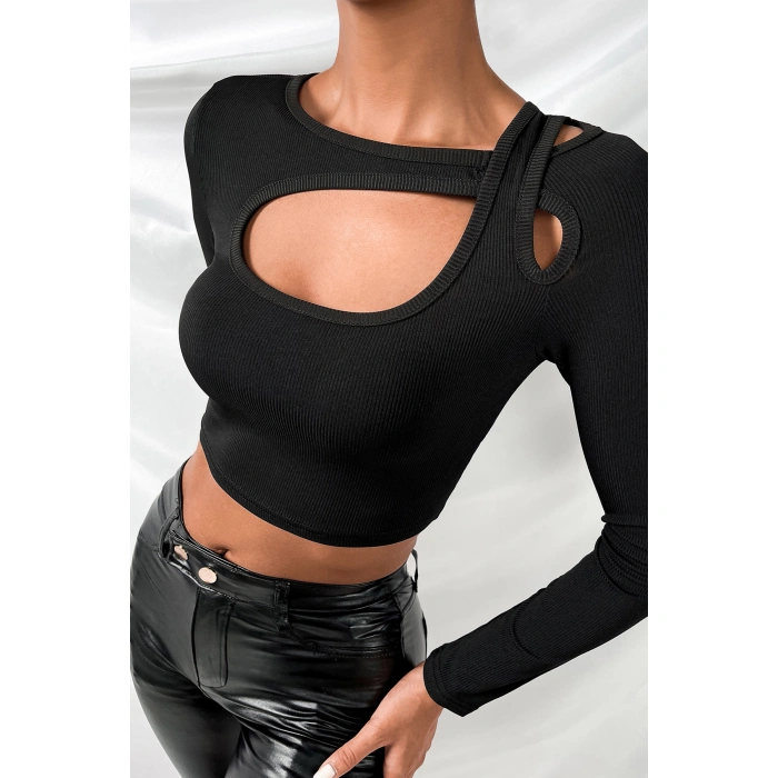 Kadın Siyah Göğüs Dekolteli Çapraz Askılı Uzun Kollu Crop Top Bluz