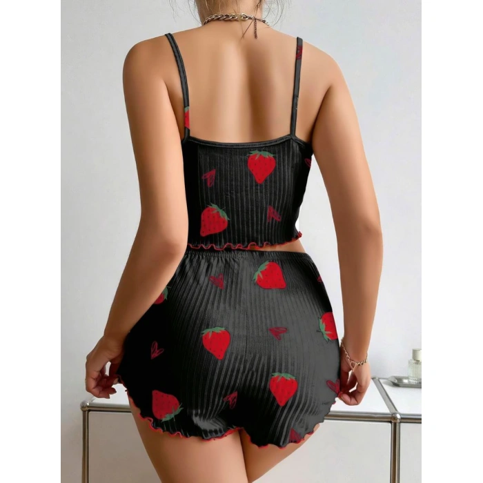 Pamuklu Siyah Üstüne Çilek Desen Fitilli Askılı lu Pijama Takımı