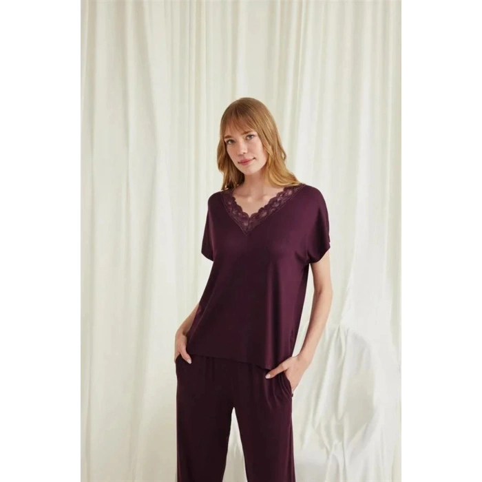 Kısa Kollu V Yakalı Dantelli Viskon Pijama Takımı