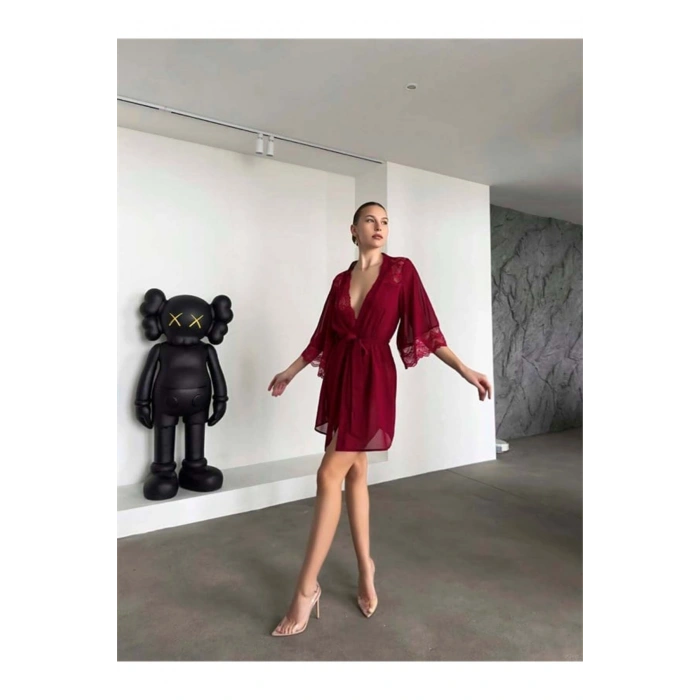 Şık Tasarım Bordo Dantel İşlemeli Body Suit ve Tül Gecelik Takımı