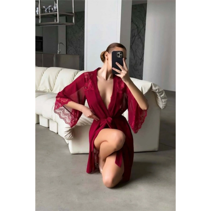 Şık Tasarım Bordo Dantel İşlemeli Body Suit ve Tül Gecelik Takımı