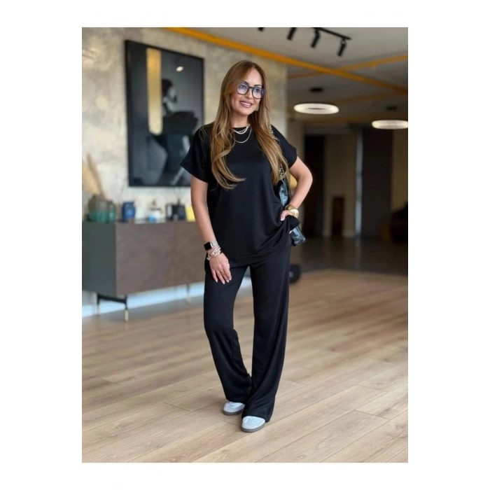 Kadın Kısa Kollu Bisiklet Yaka Viskon Iki Iplik Bluz Ve Pantolon Ikili Takım