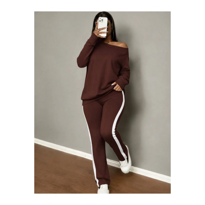 Kadın Tek Omuzdan Açık Uzun Kollu Viskon Iki Iplik Bluz Ve Yan şerit Detaylı Pantolon Ikili Takım