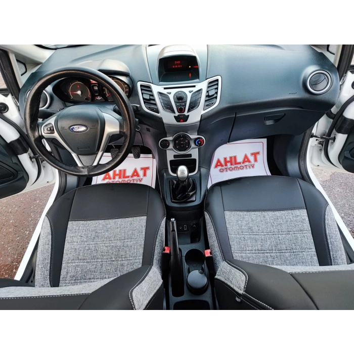 FORD FIESTA 1060-900 DERİ