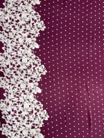 BORDO-BEYAZ PUANTİYE DESEN ETEĞİ SULU FLOŞ VİSKON