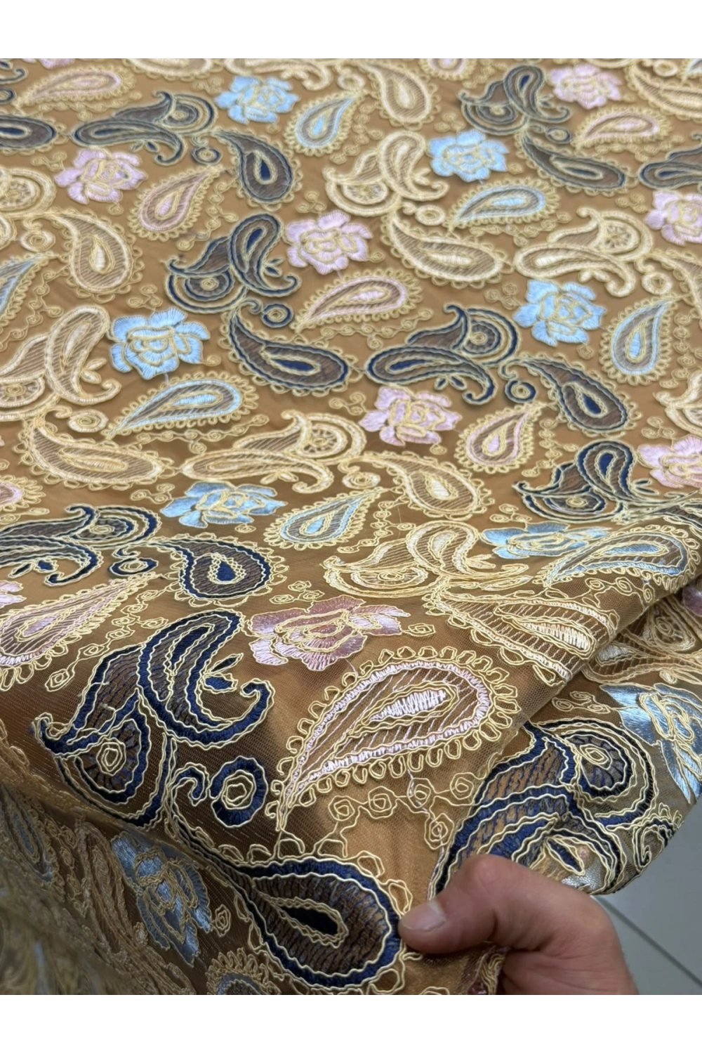 GOLD-LACİVERT RENK ŞAL DESEN DANTEL