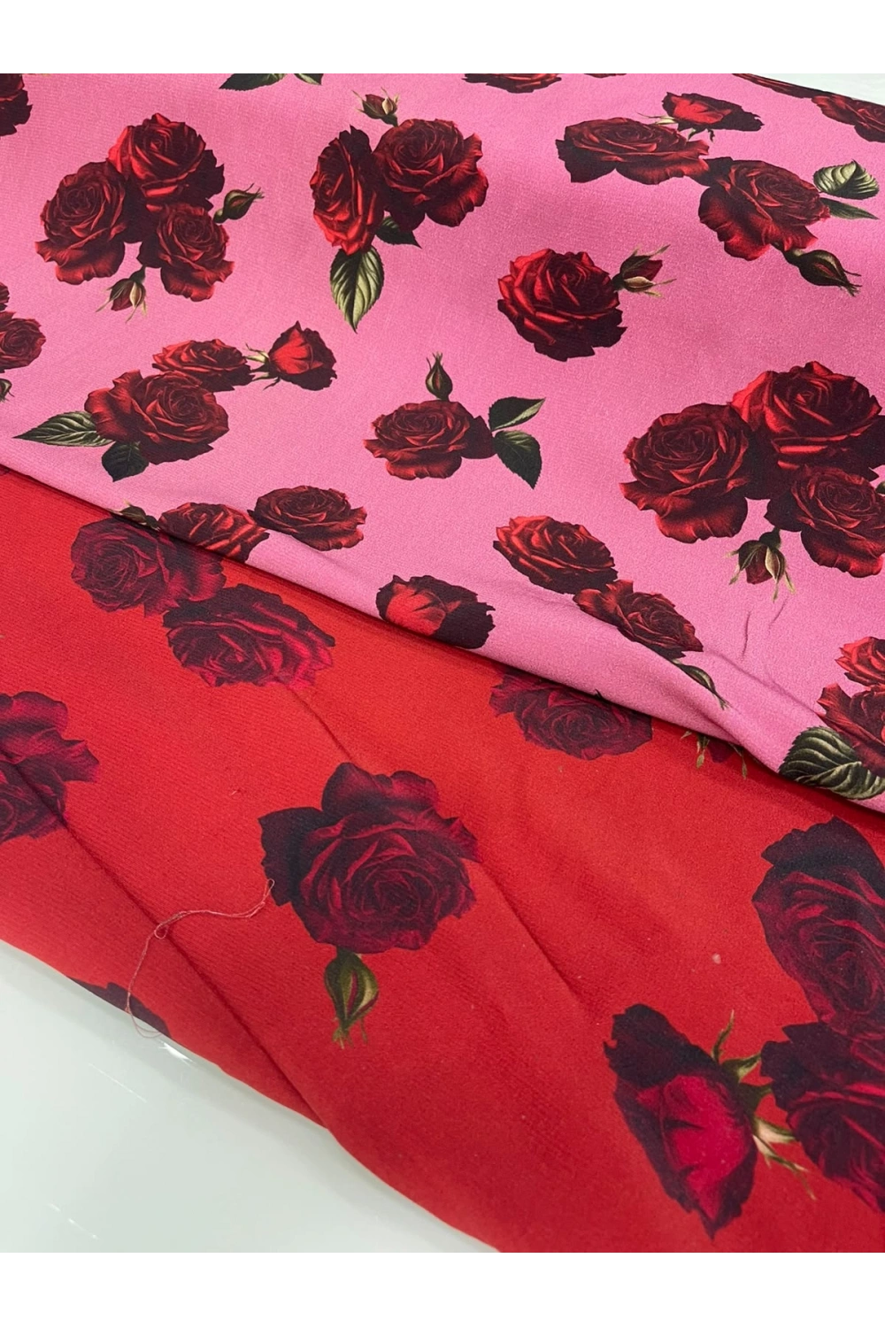 PEMBE-KIRMIZI GÜL DESEN MAROKEN VİSKON