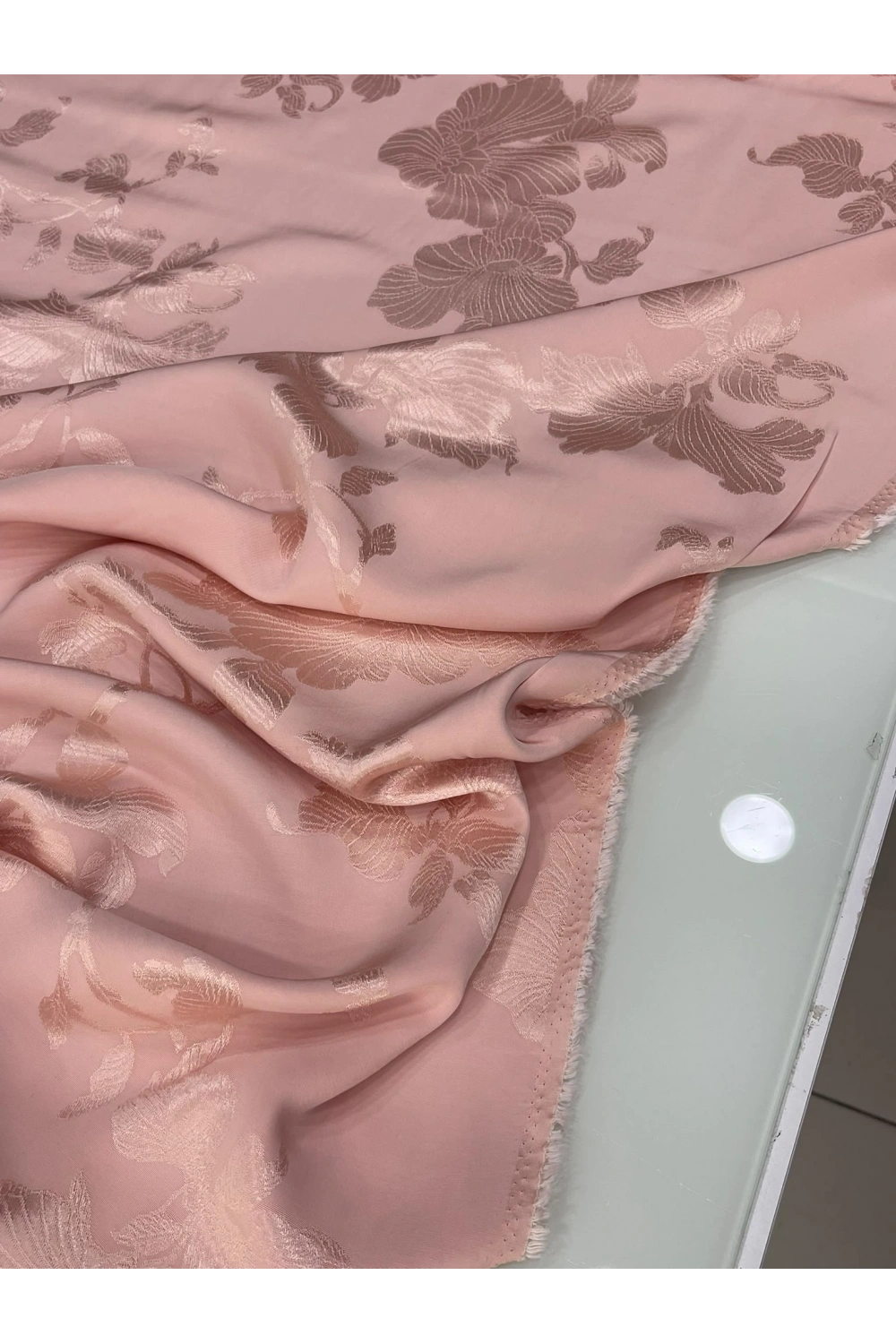TOZ PEMBE BÜYÜK ÇİÇEK DESENLİ İPEK JAKAR