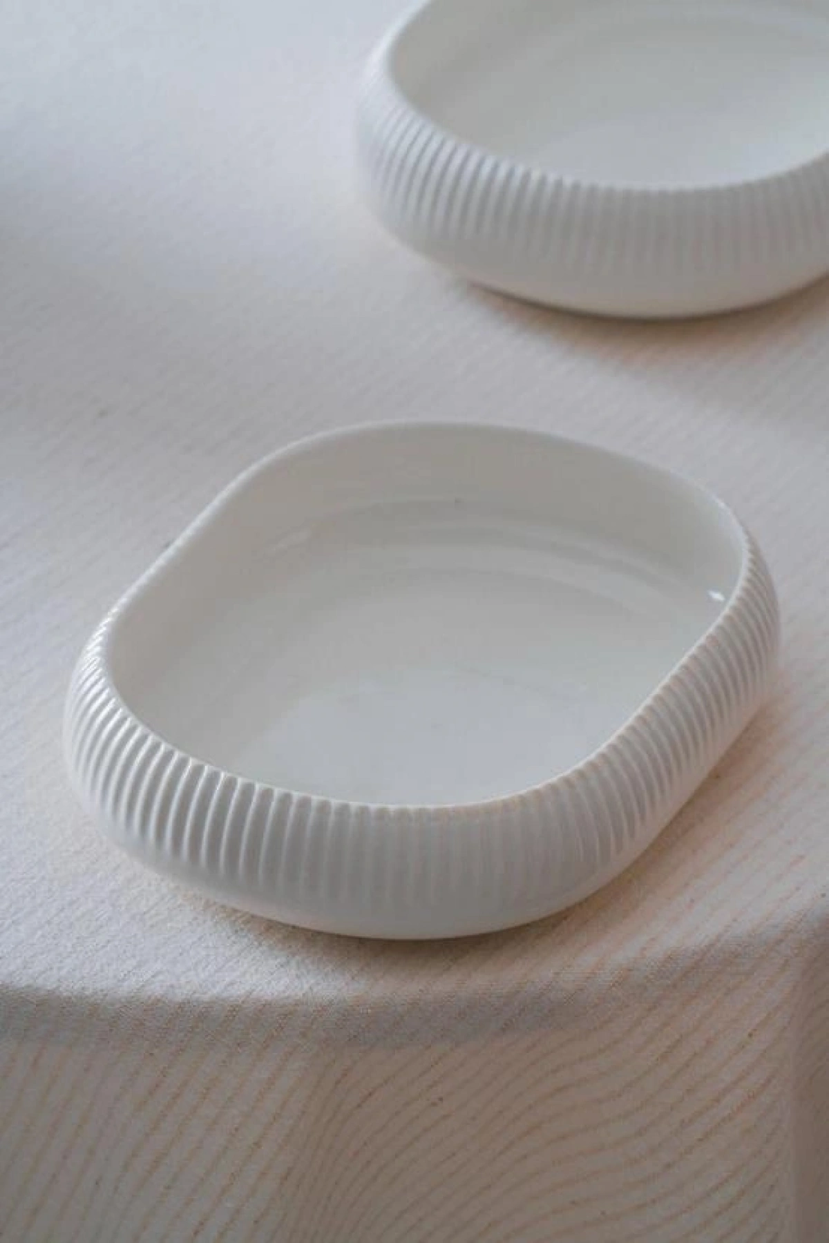Acar Linea Porselen Oval Beyaz Tabak 18x13x4 Cm