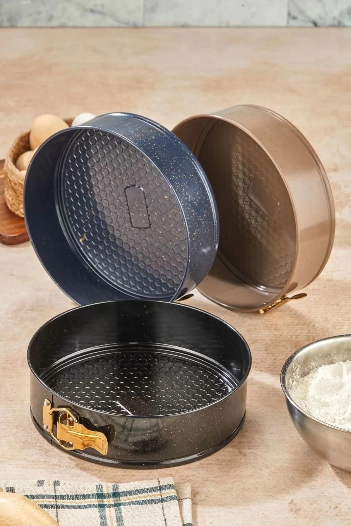 Cooker Ckr3564 Kelepçeli Kek Kalıbı 24 Cm 1 Adet